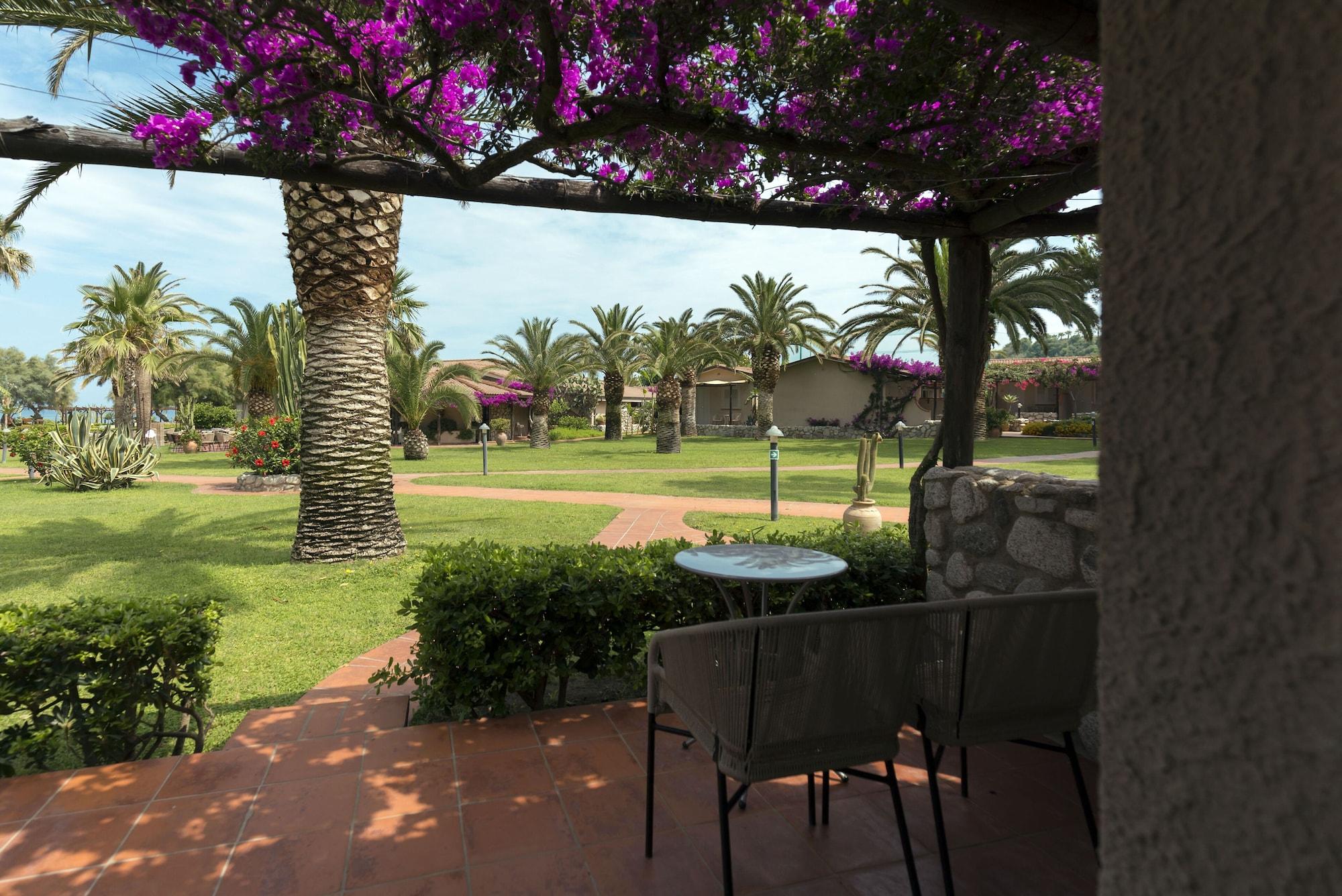 Baia Del Sole Resort Капо-Ватикано Екстер'єр фото